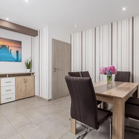 Appartement Kiara *